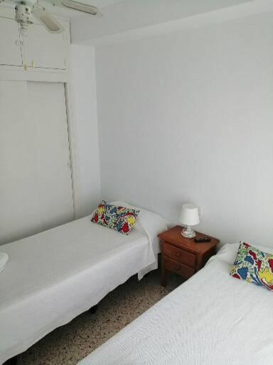 מלון הואלבה Hostal La Parada מראה חיצוני תמונה